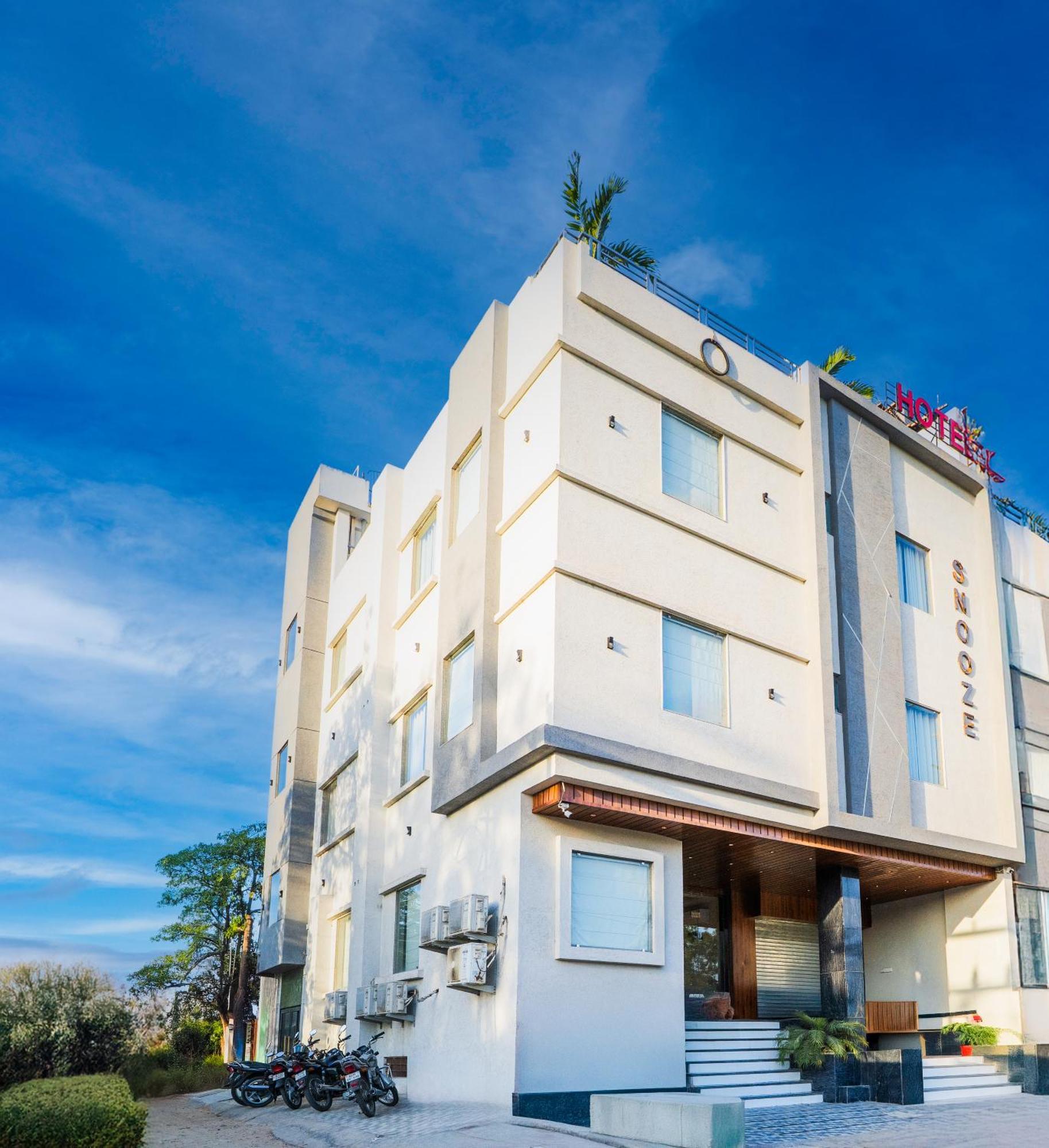 Hotel Snooze Jaipur Eksteriør billede